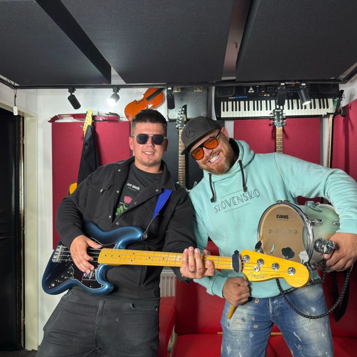 partyia2025_samuel_carny_04